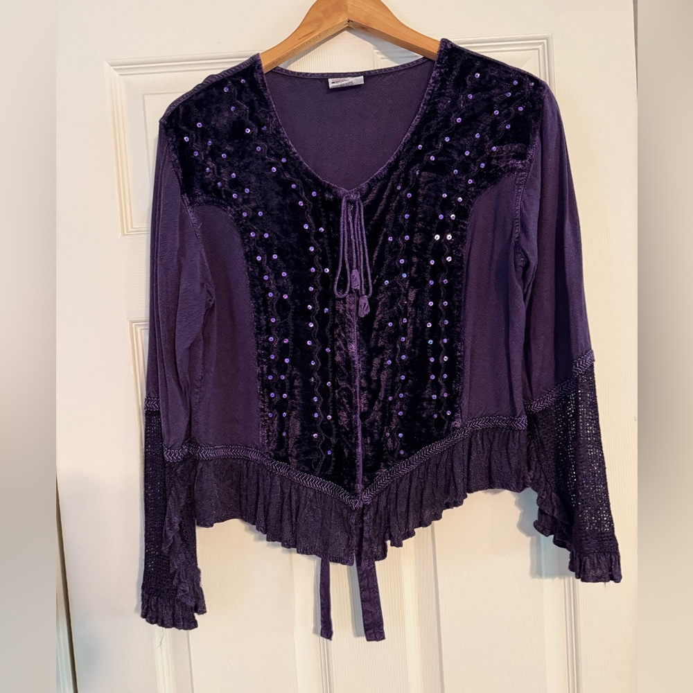 Super cool vintage top medium